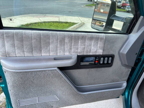 1993 GMC Sierra 3500 SLE