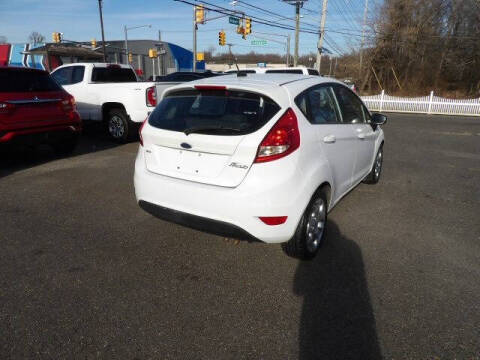2012 Ford Fiesta SES