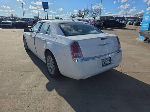 2012 Chrysler 300 Limited