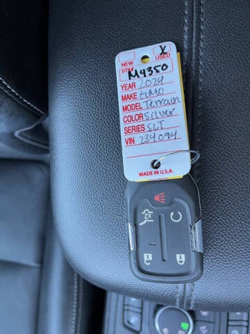 2024 GMC Terrain SLT