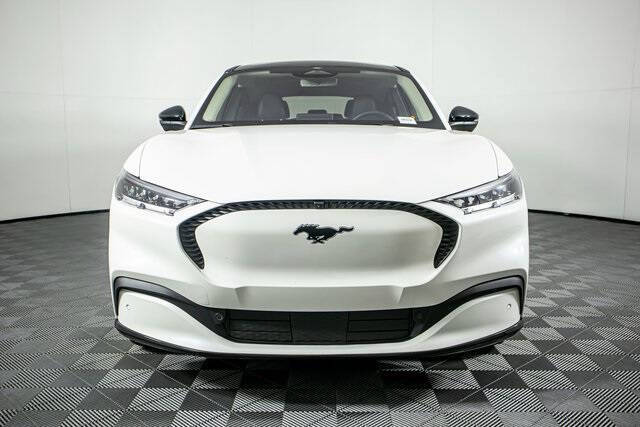 2023 Ford Mustang Mach-E California Route 1