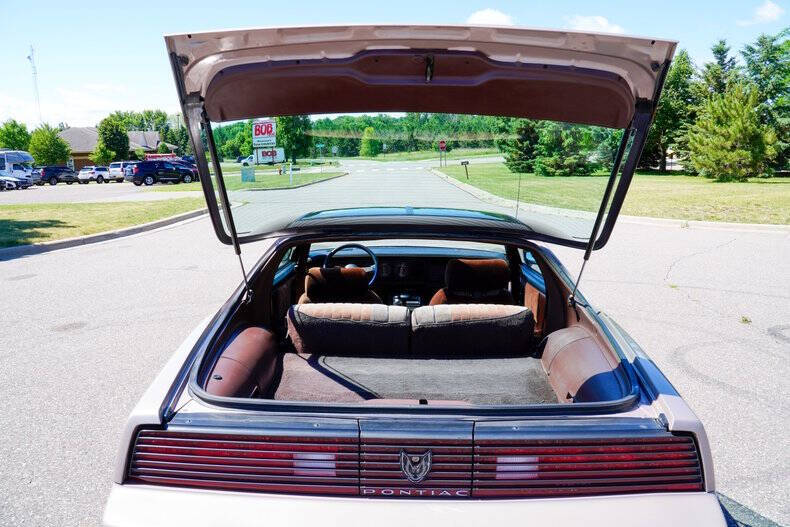 1984 Pontiac Firebird