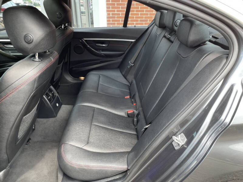 2017 BMW 3 Series 330i