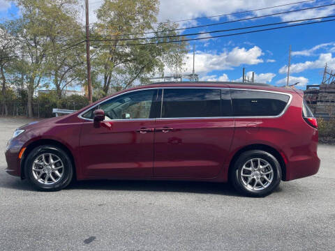 2021 Chrysler Pacifica Touring