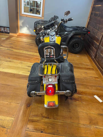2004 Harley-Davidson Heritage Softail Classic