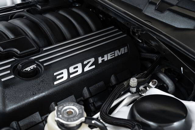 2016 Dodge Challenger SRT 392