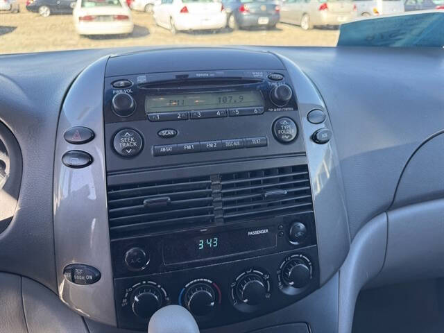2010 Toyota Sienna