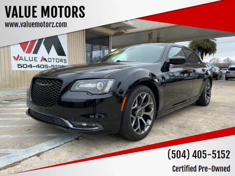 2015 Chrysler 300 for sale at VALUE MOTORS in Kenner LA