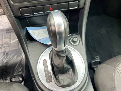 2017 Volkswagen Beetle 1.8T S