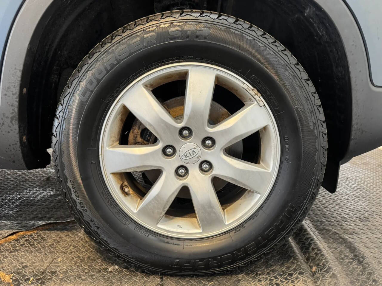 Blue 2011 Kia Sorento LX LX 4dr SUV 32