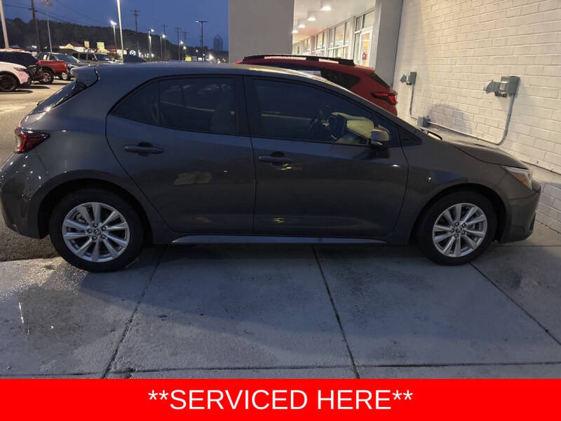 2025 Toyota Corolla Hatchback SE