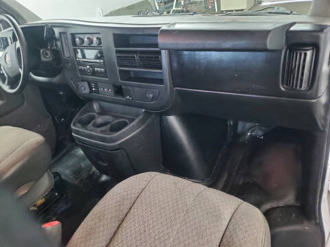 2015 GMC Savana 2500