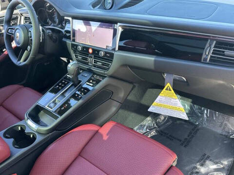 2026 Porsche Macan T