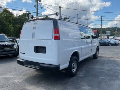 2021 Chevrolet Express 2500