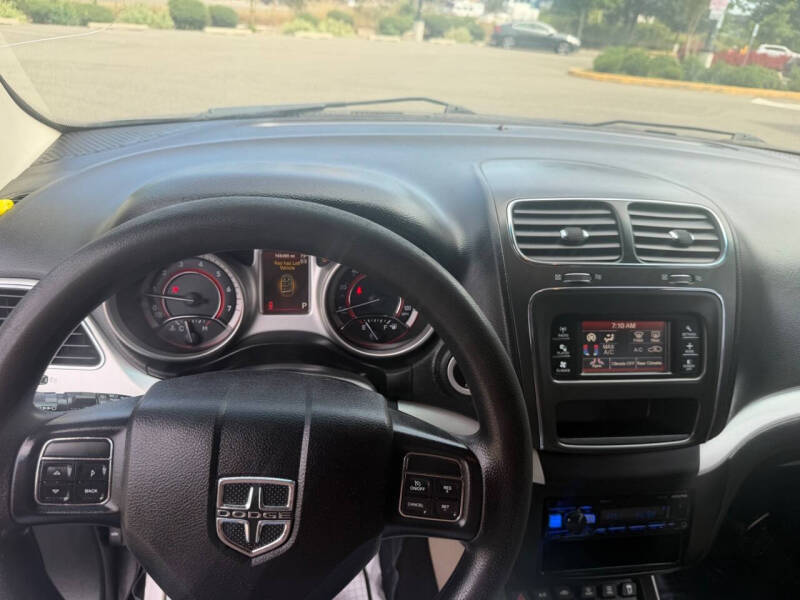 2017 Dodge Journey SXT