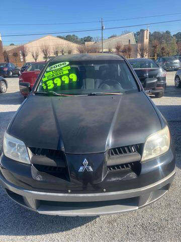 2006 Mitsubishi Outlander for sale at J D USED AUTO SALES INC in Doraville GA