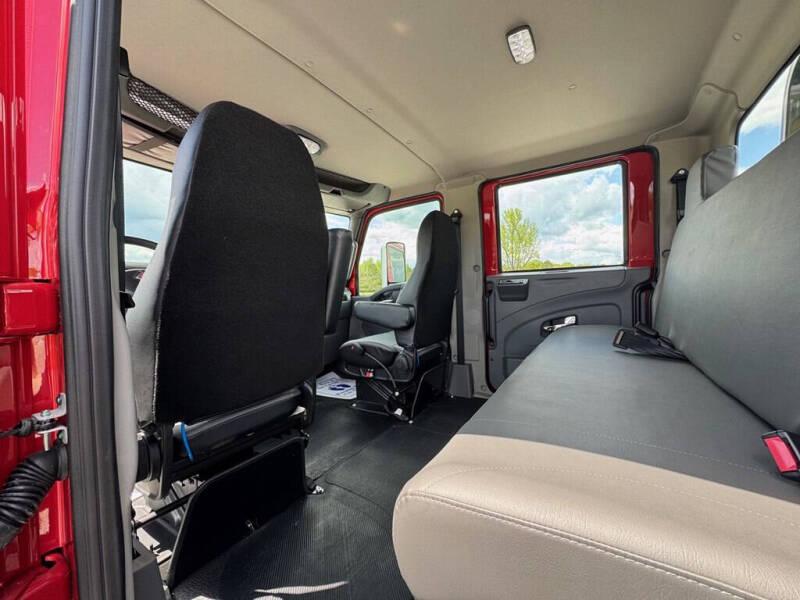 2025 International MV607