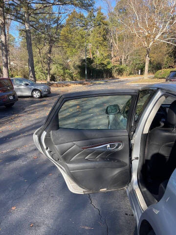 2015 Infiniti Q70 3.7