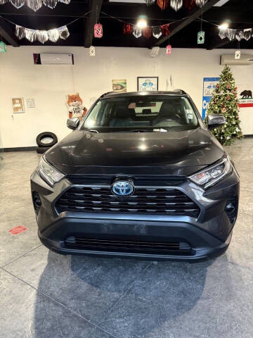 2021 Toyota RAV4 Hybrid XLE Premium