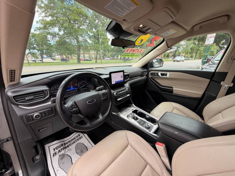 2020 Ford Explorer XLT