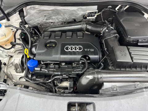 2017 Audi Q3 2.0T Premium