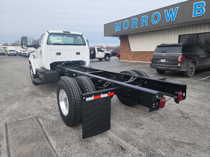 2025 Ford F-750 Super Duty