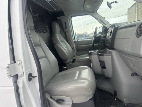 2009 Ford E-Series E-250