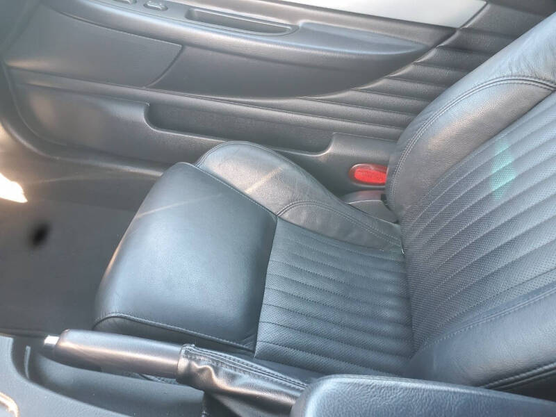 2005 Ford Thunderbird Deluxe