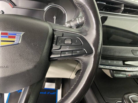 2019 Cadillac XT4 Premium Luxury