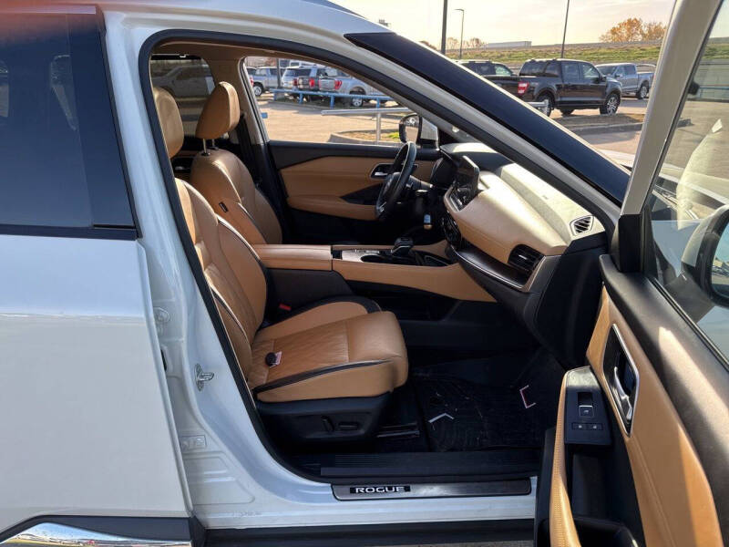 2022 Nissan Rogue Platinum