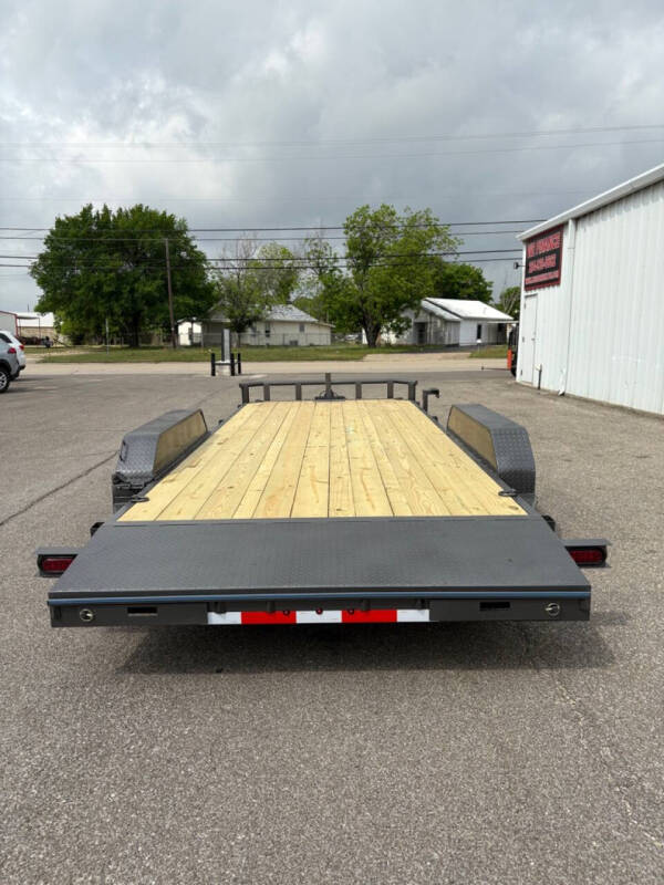 2025 BELLWETHER 7X20