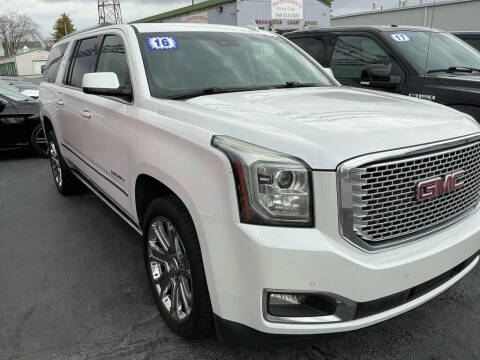 2016 GMC Yukon XL Denali
