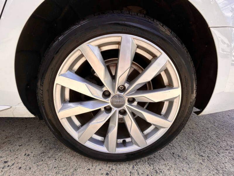 2018 Audi A4 2.0T ultra Premium