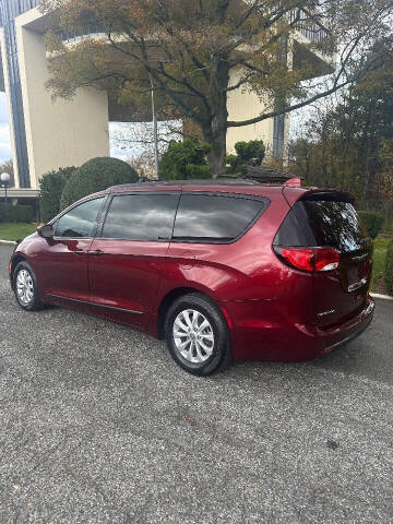 2018 Chrysler Pacifica Touring L Plus