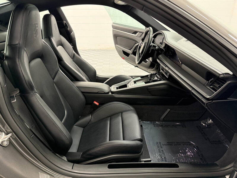 2024 Porsche 911 Carrera 4S