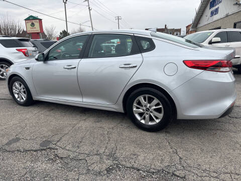 2017 Kia Optima LX