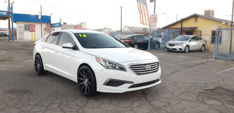 2016 Hyundai Sonata for sale at Autosales Kingdom in Lancaster CA