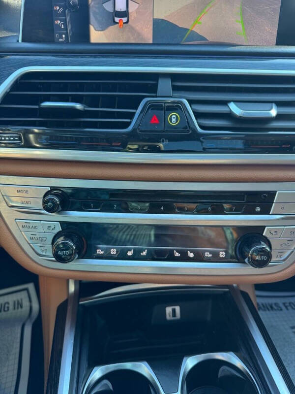 2017 BMW 7 Series 750i xDrive