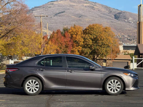 2020 Toyota Camry LE