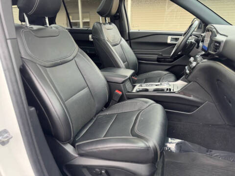 2022 Ford Explorer ST