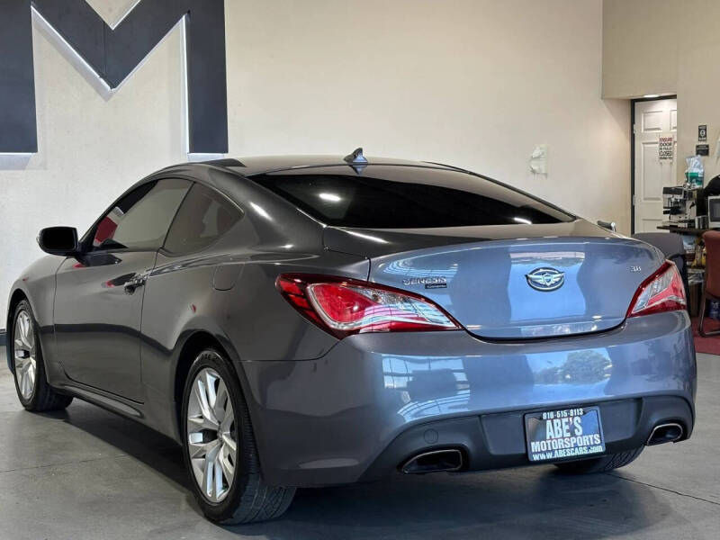 2016 Hyundai Genesis Coupe