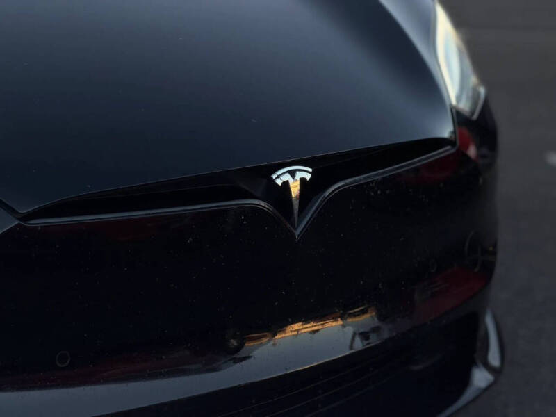 2021 Tesla Model S Plaid