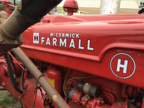 1952 McCormick Farmall Internation Harvester