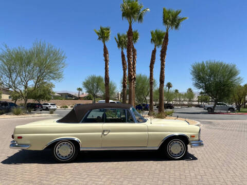 1969 Mercedes-Benz 280-Class