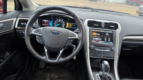 2014 Ford Fusion SE