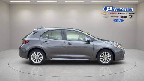 2024 Toyota Corolla Hatchback SE