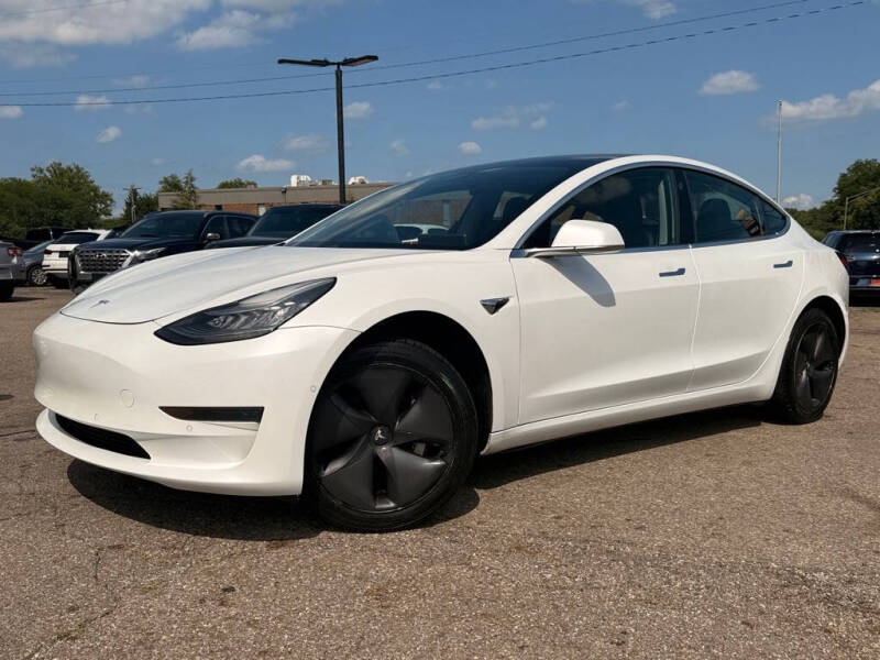 2019 Tesla Model 3 Standard Range Plus