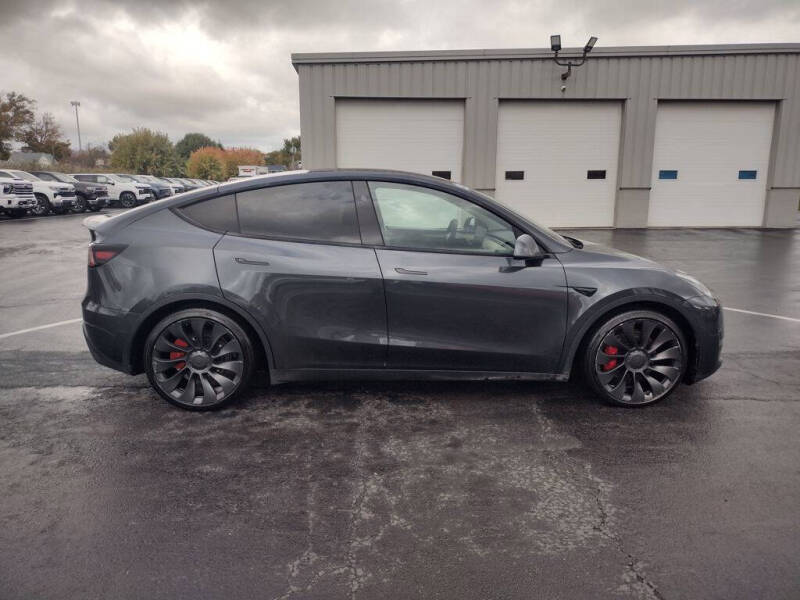 2025 Tesla Model Y Performance