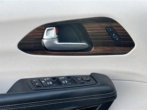 2021 Chrysler Pacifica Hybrid Limited