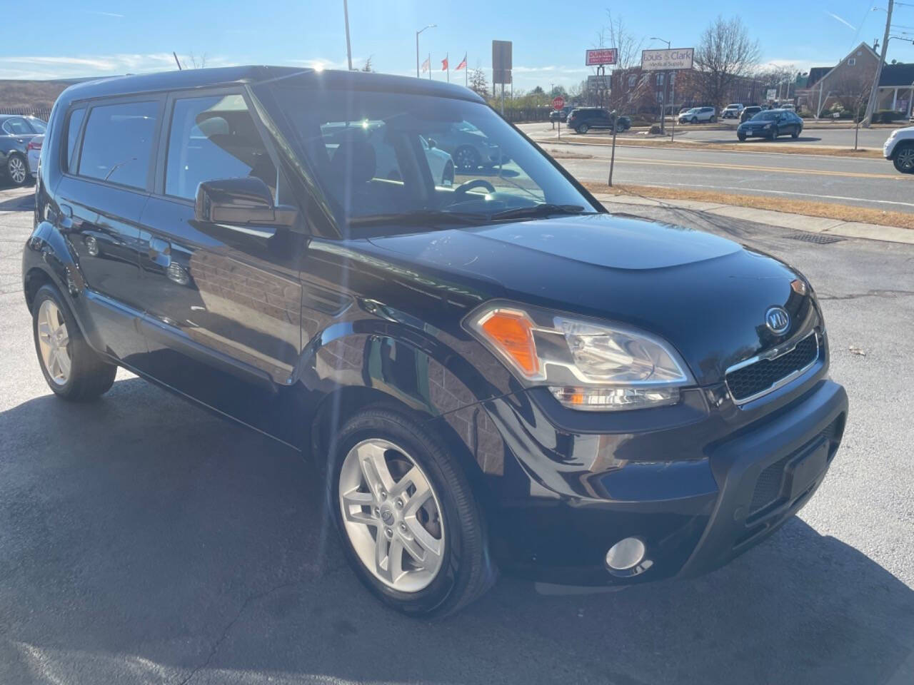 2010 Kia Soul for sale at New England Wholesalers in Springfield, MA